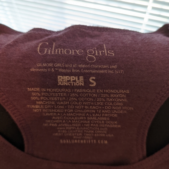 Purple tank top - Picture 3 of 4